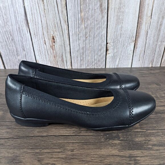 Clarks Collection Sara Bay Black Leather Ballet Flats Women's Wide Sz 8 W (NWOB) - Picture 3 of 9